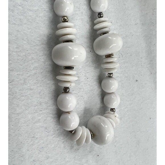 Vintage Acrylic 50's 60’s Bubble Beads 11” Necklace White Retro Chunky Mix Retro - Picture 10 of 10